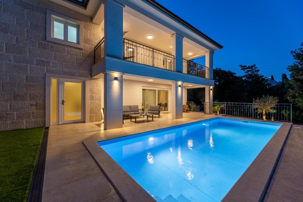 Villa Pafran With Heated Pool Krk クルク エクステリア 写真