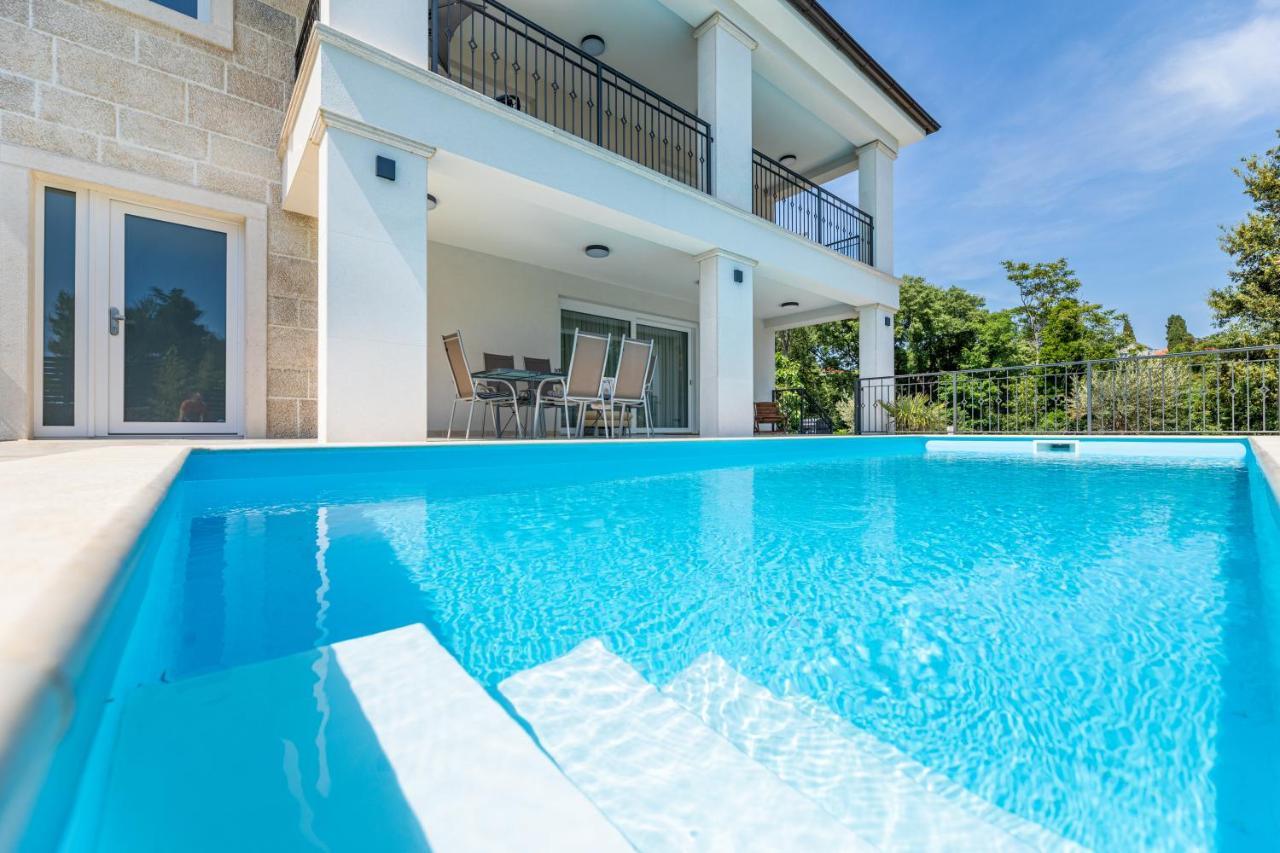 Villa Pafran With Heated Pool Krk クルク エクステリア 写真