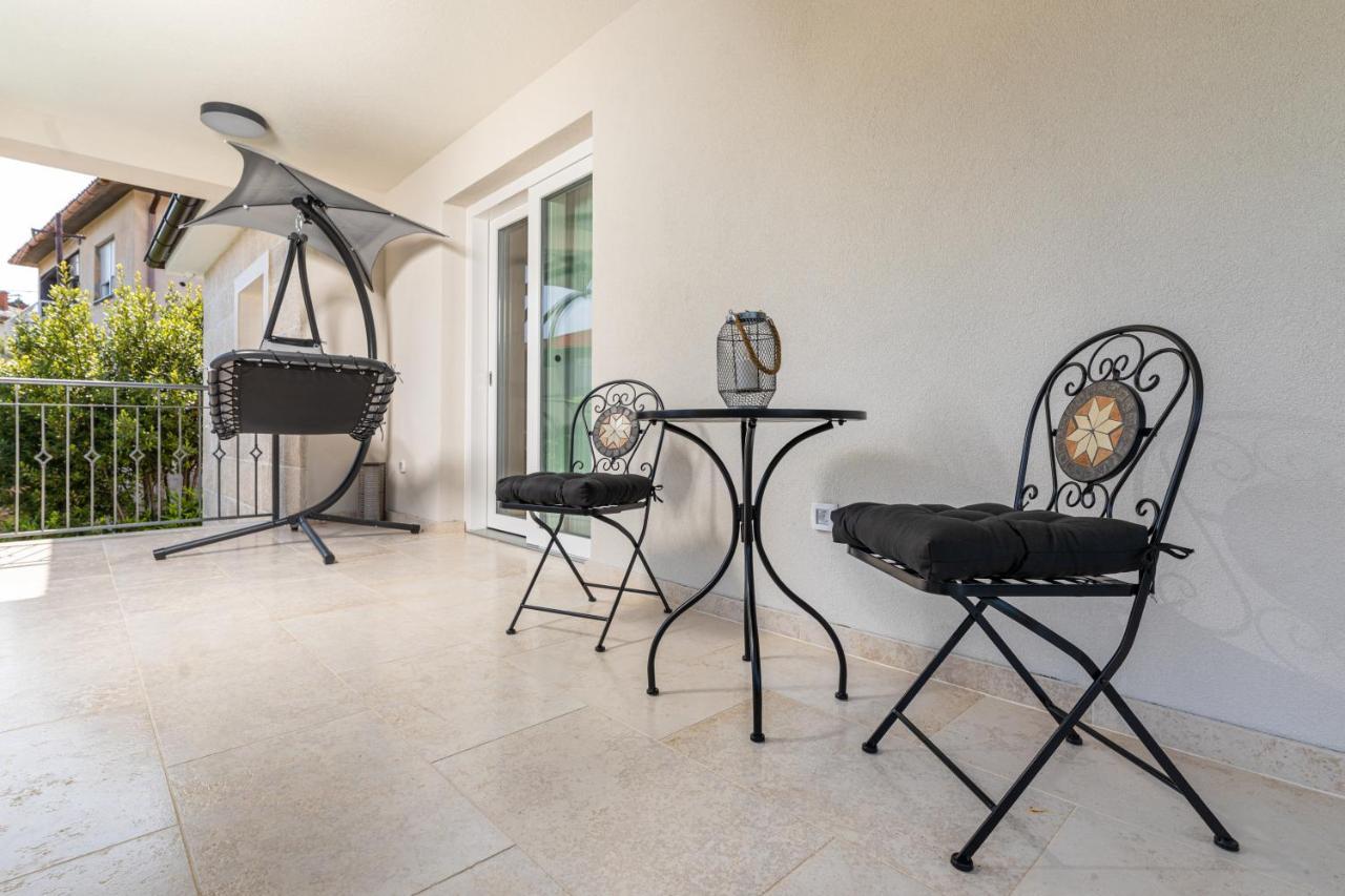 Villa Pafran With Heated Pool Krk クルク エクステリア 写真