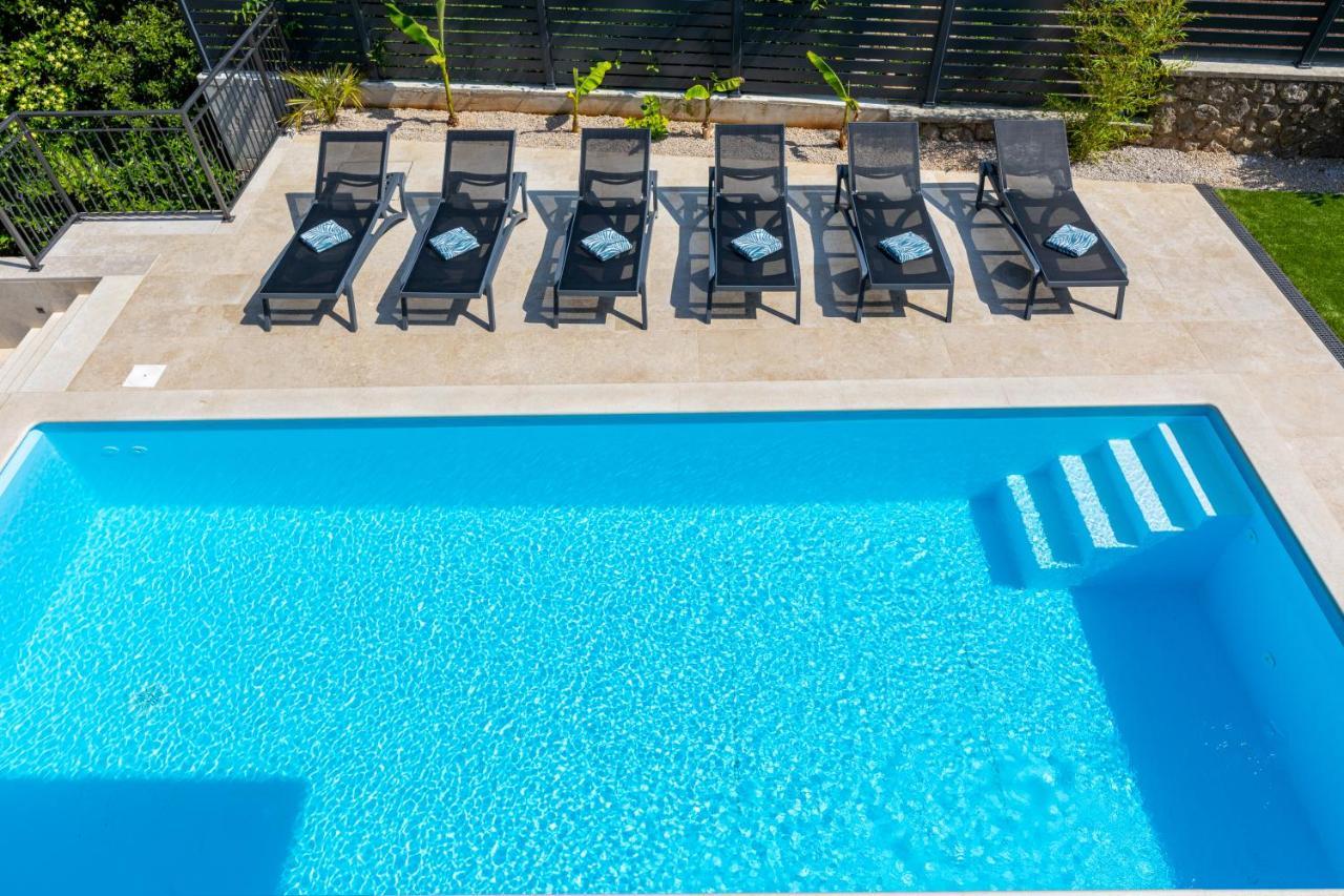 Villa Pafran With Heated Pool Krk クルク エクステリア 写真